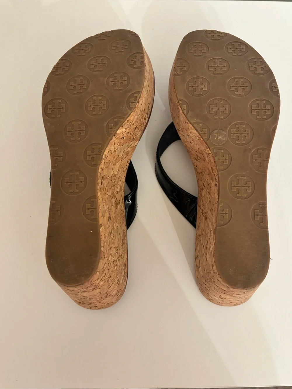 Tory Burch Thora wedge sandals in women’s size 7 🤎